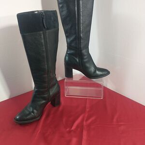 NATURALIZER FRANCES Black LEATHER RIDING BOOTS SZ 8W. Condition is Pre-owned.